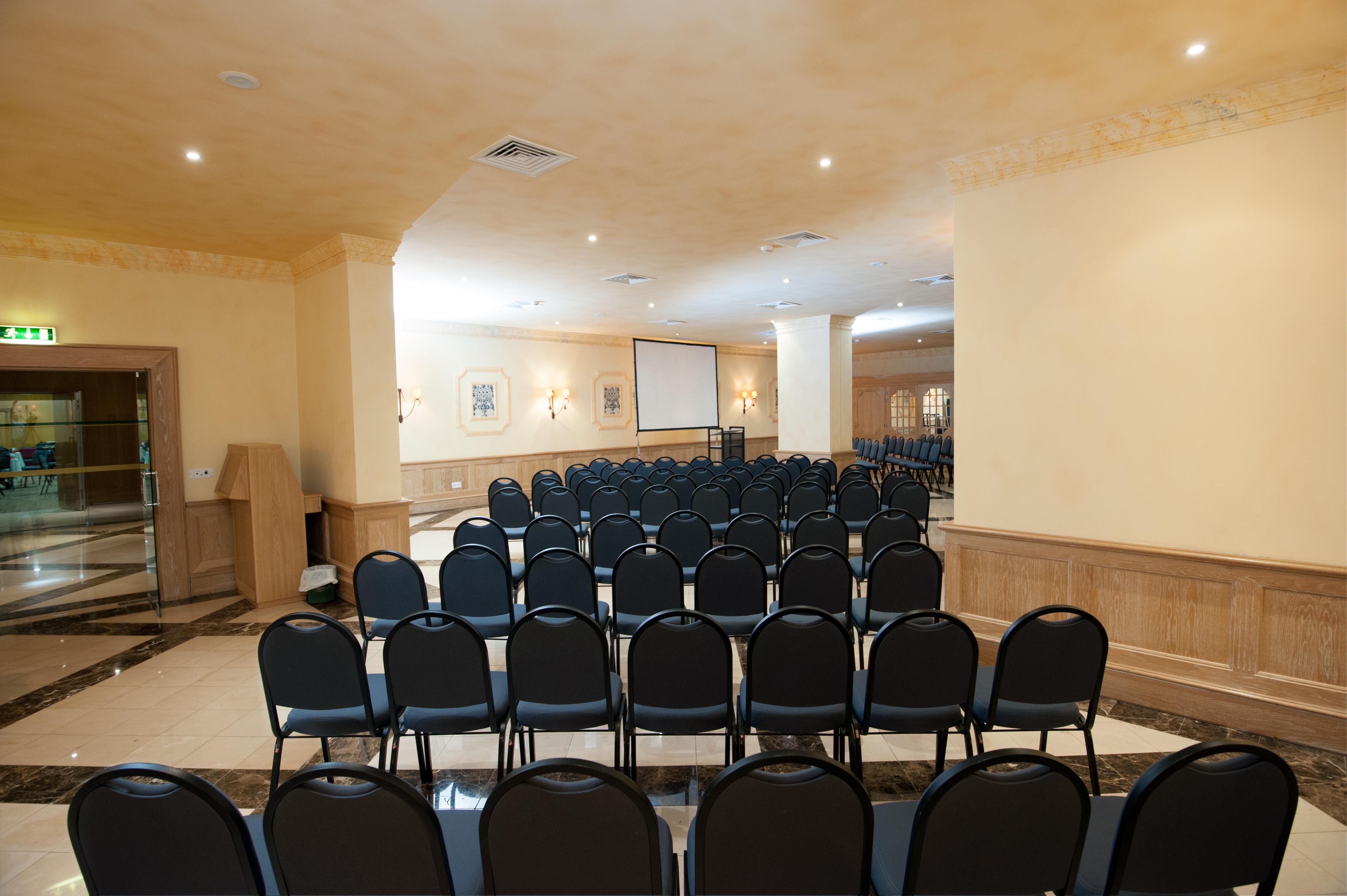 Holiday Inn Algarve Albufeira By Ihg Exterior photo