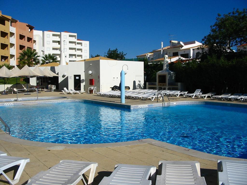 Holiday Inn Algarve Albufeira By Ihg Exterior photo